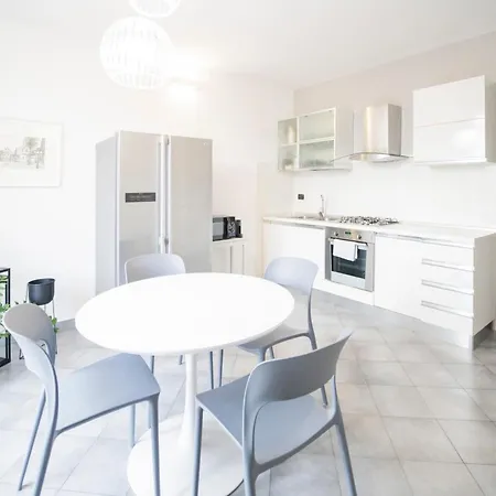 Casa Grace Сестри-Леванте